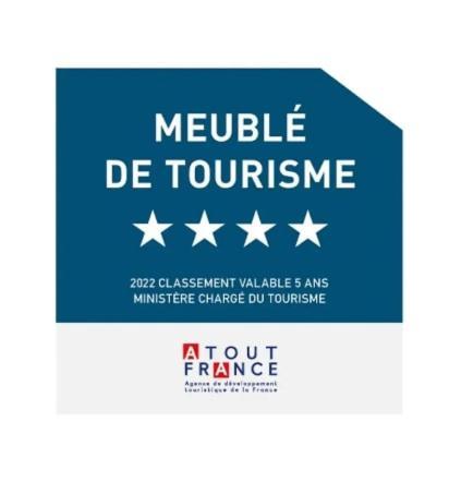 Majord'Home Spa 4*-L'Elegance-Balneo Vieille Ville Annecy Bagian luar foto